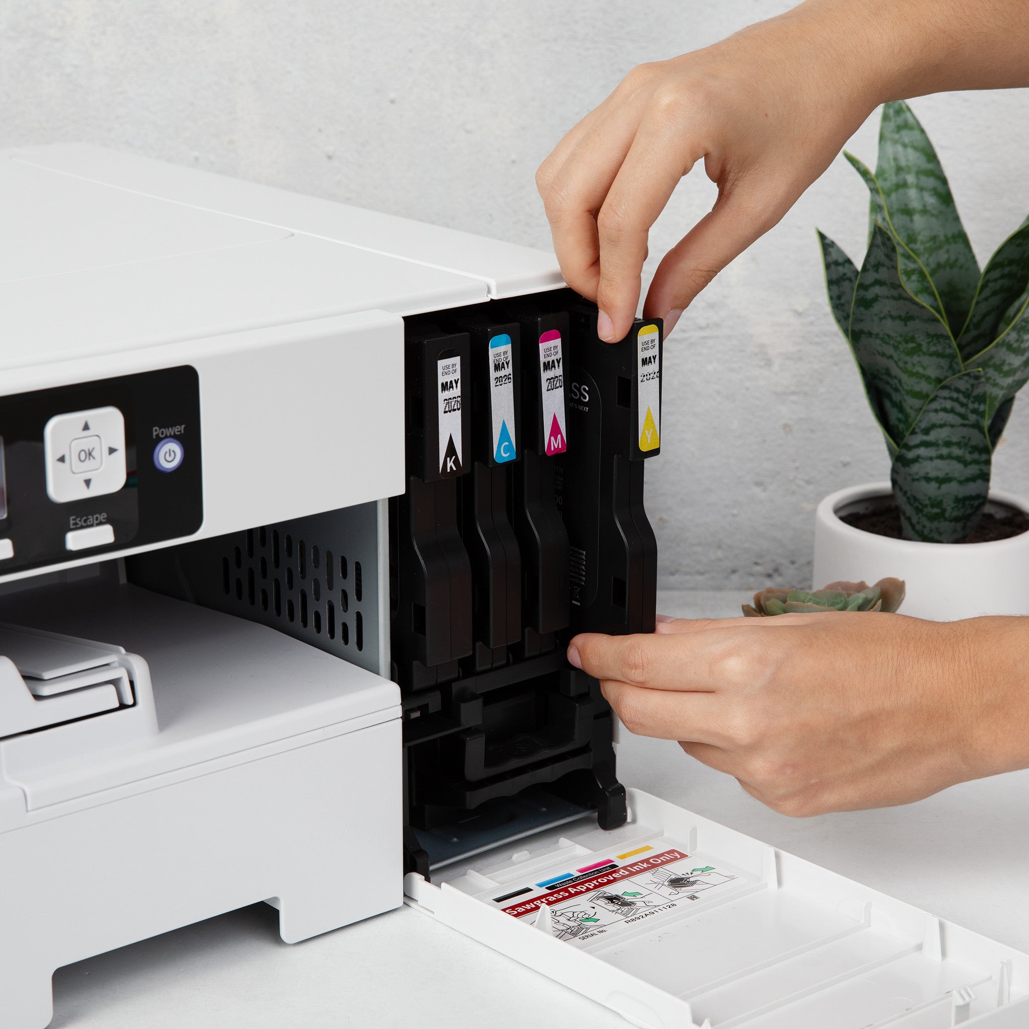 Sawgrass SG1000 Sublimation Printer with 31ml Standard Sublijet UHD Install Kit - Joto Imaging Supplies Canada